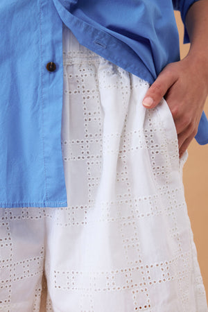 MILA SHORT WHITE BRODERIE