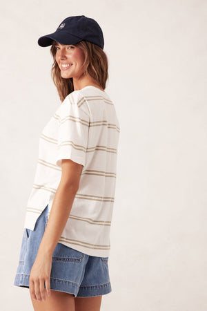 SLOUCHY SPLIT HEM TEE
