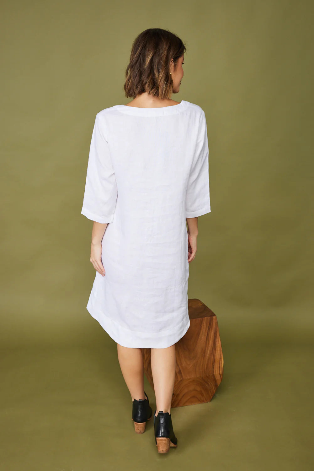BOATNECK SHIFT DRESS WHITE