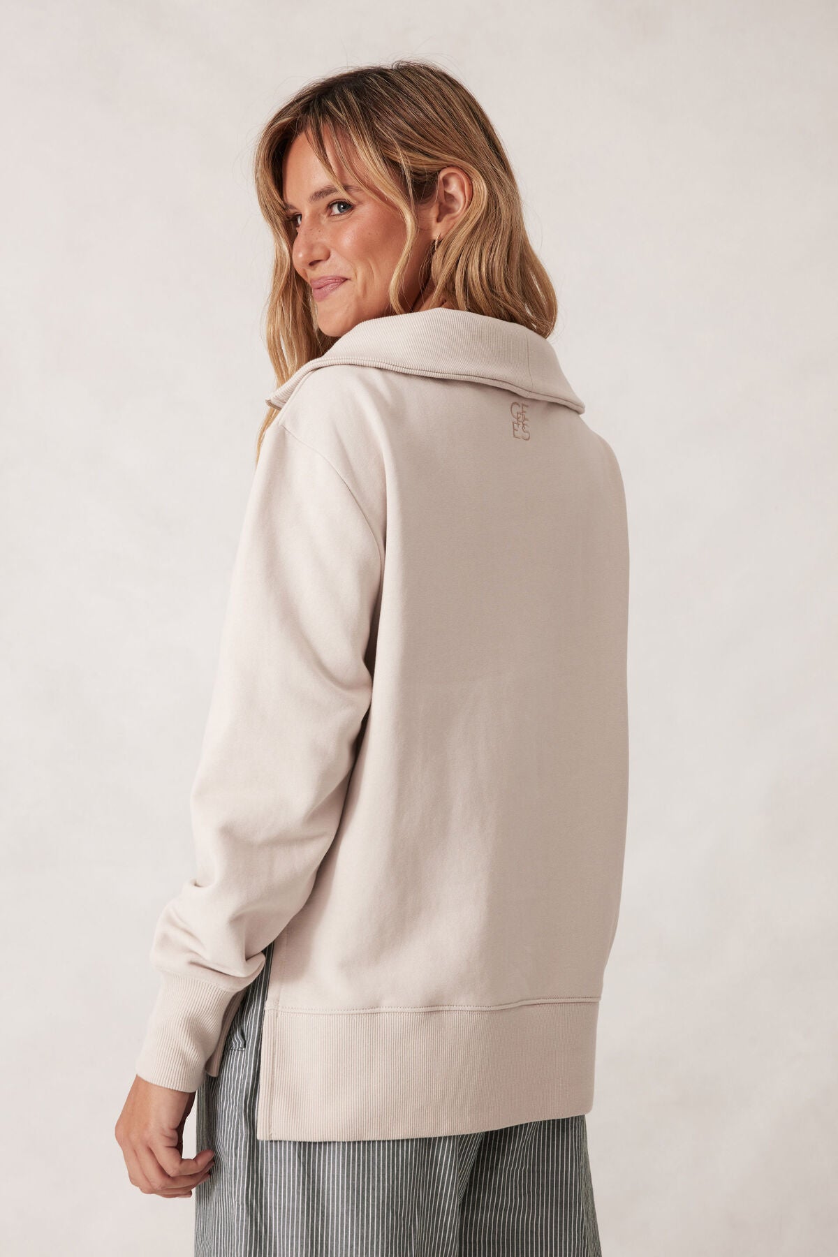 ISABELLA HALF ZIP SWEAT