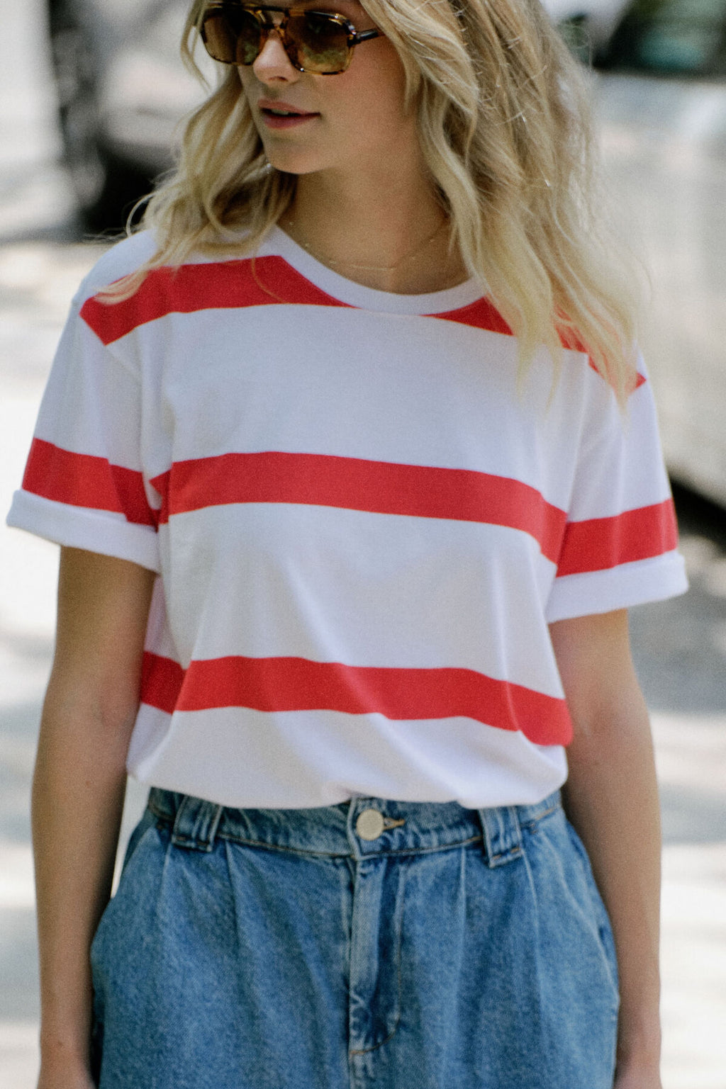 SLOUCHY SPLIT HEM TEE